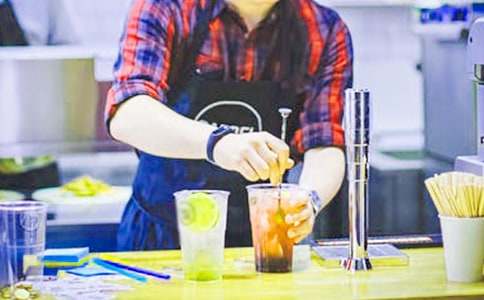 給員工的慰問信范文 員工家屬慰問信