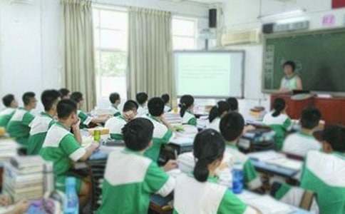 小學新學期開學優秀倡議書
