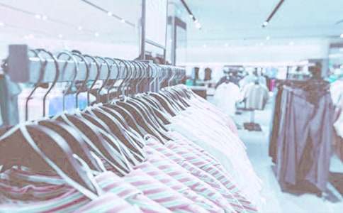 服裝銷售頂崗實(shí)習(xí)報(bào)告[推薦]