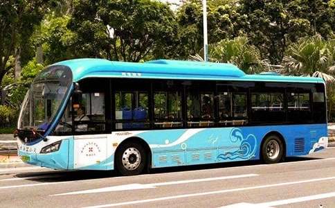 公交車表揚信(13篇)