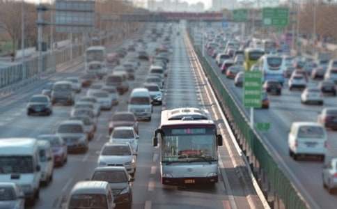 (通用)車輛安全保證書范文