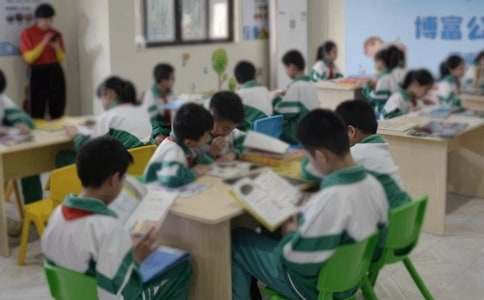 小學新學期開學倡議書
